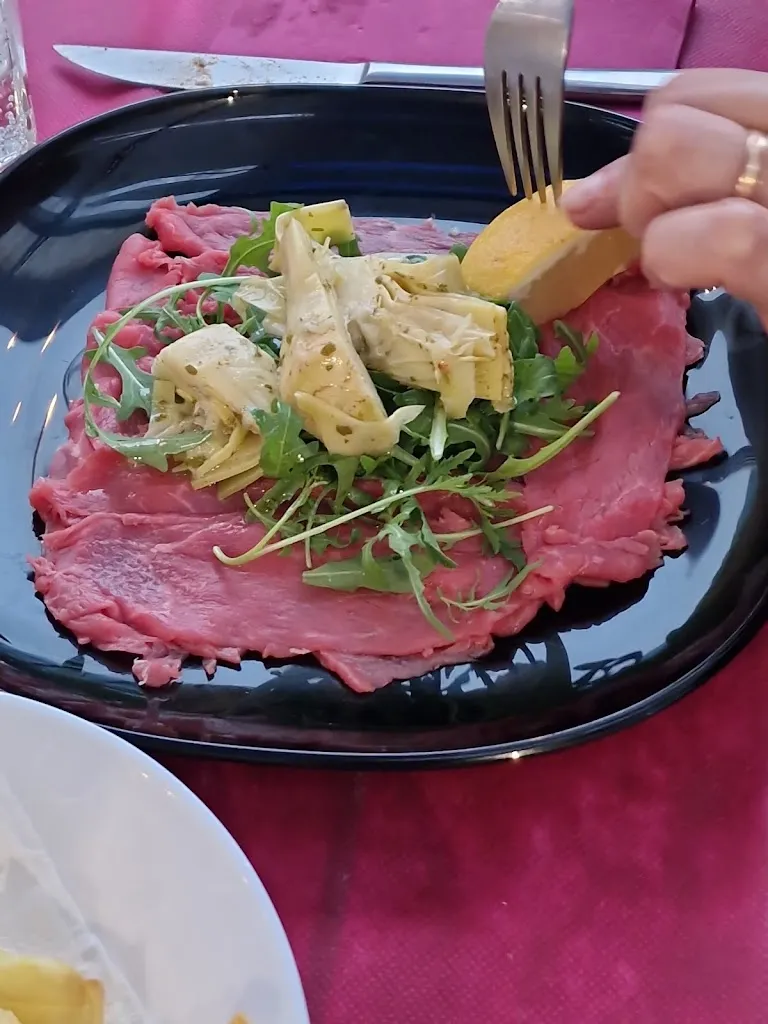 mia black_Vecchio Pozzo_Albino_review