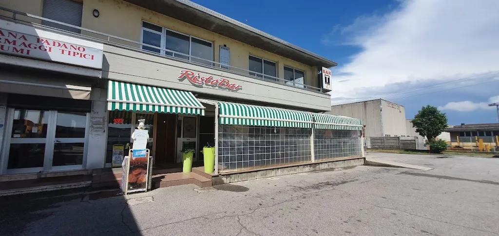 Gregolin loredana Malo bar ristorante tabacchi_Alfianello_slider_image_2