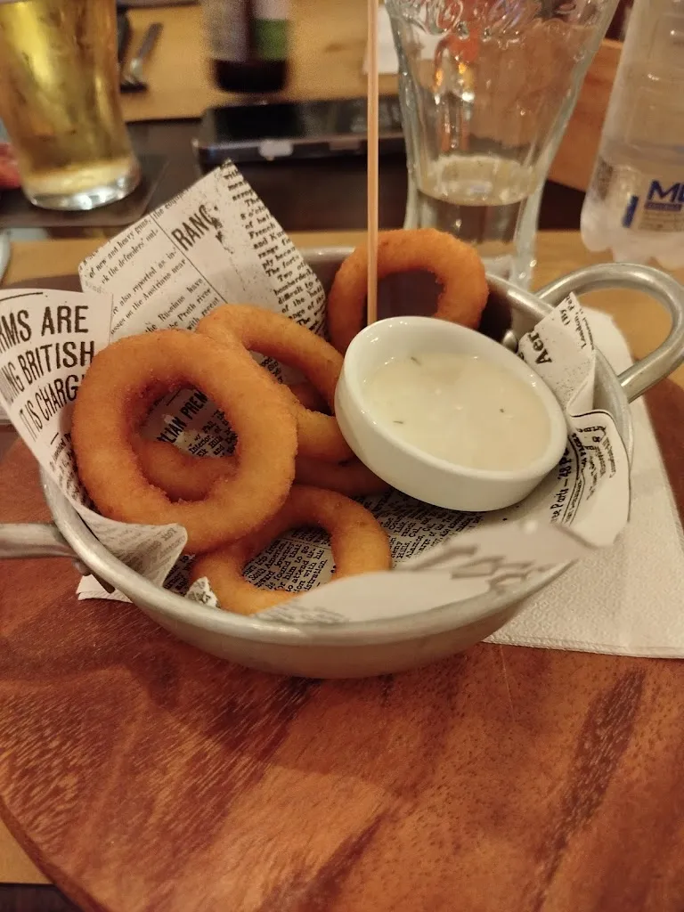 Mariella Muscolino_PUBLIC HOUSE_Albuzzano_review