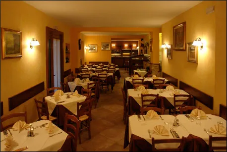 Trattoria Pizzeria Da Aldo Di Gritti Luigi restaurant in Algua
