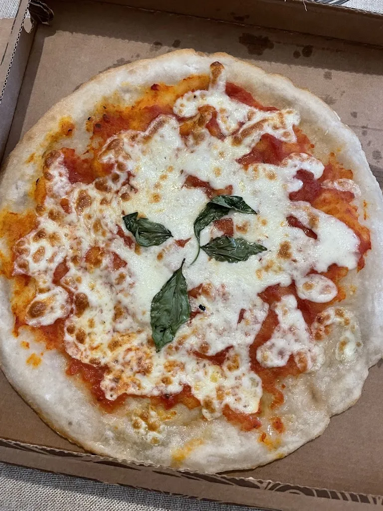 Nicola Arrigoni Immobili Aziendali_Pizzeria Carissimi_Almenno San Bartolomeo_review