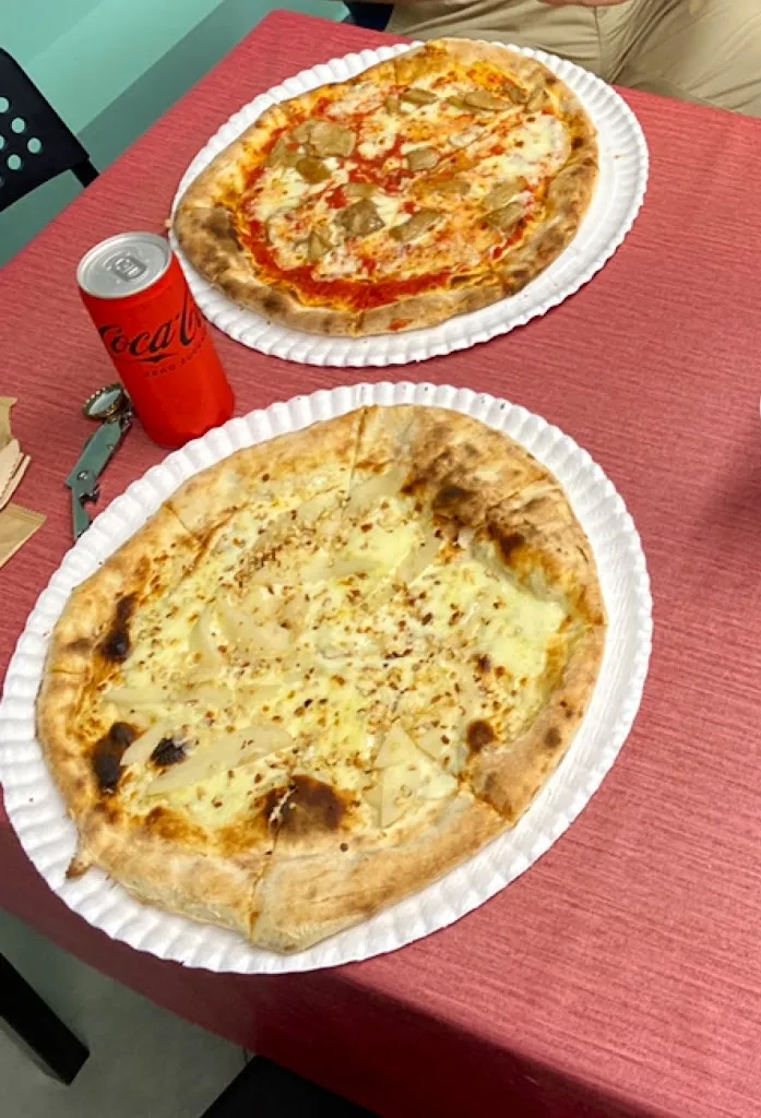 Sofia Jonsson_Pizzeria Carissimi_Almenno San Bartolomeo_review