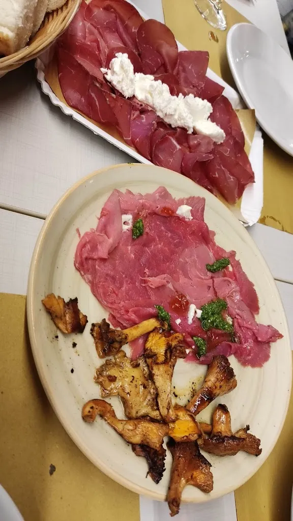 David Pascual_Freeabile • Bar • Pasticceria • Bistrot •_Albosaggia_review