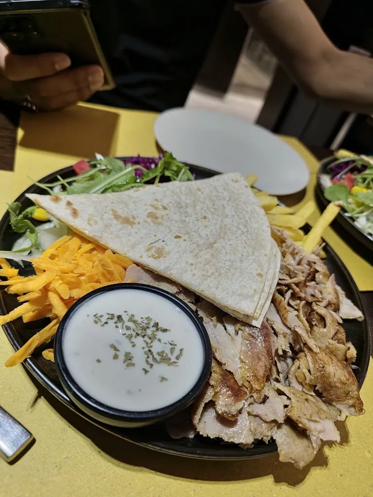 Bashir Muhammad Saleh_Amor Food_Albosaggia_review