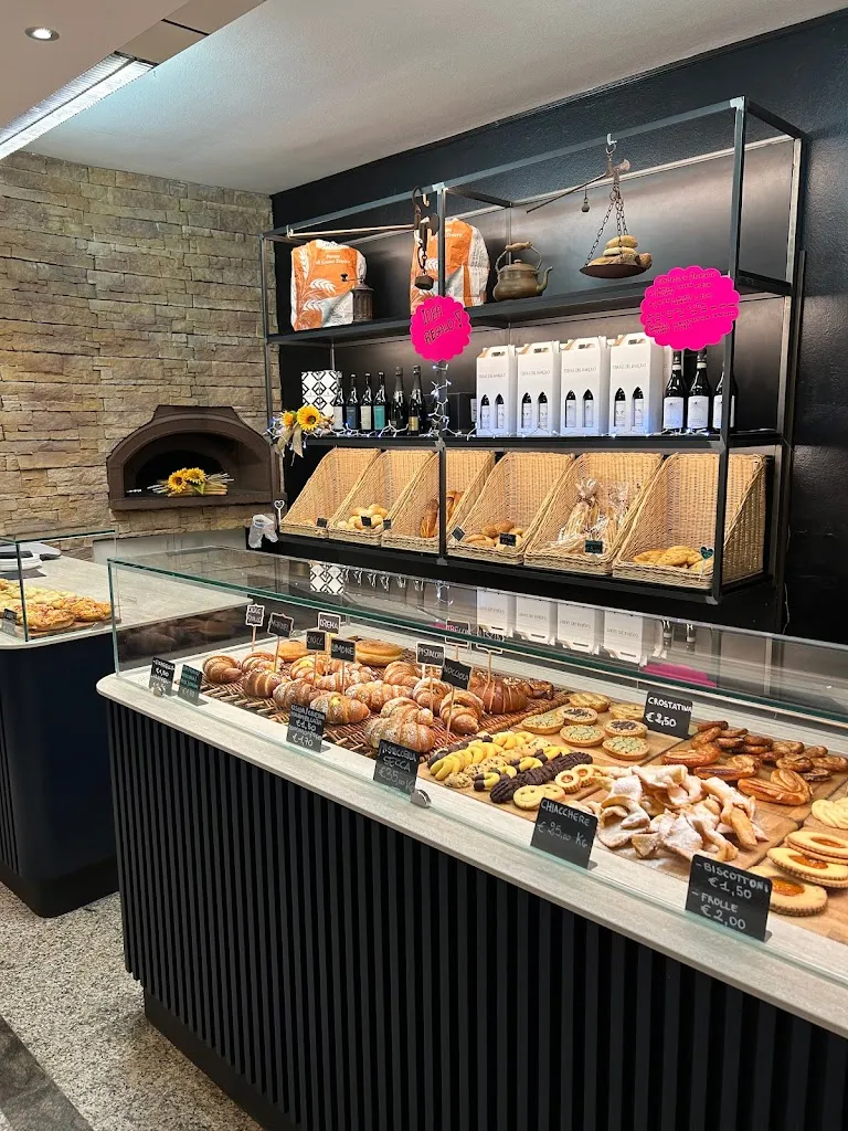 Miró foodbeverages & dreams_Alzate Brianza_slider_image_1