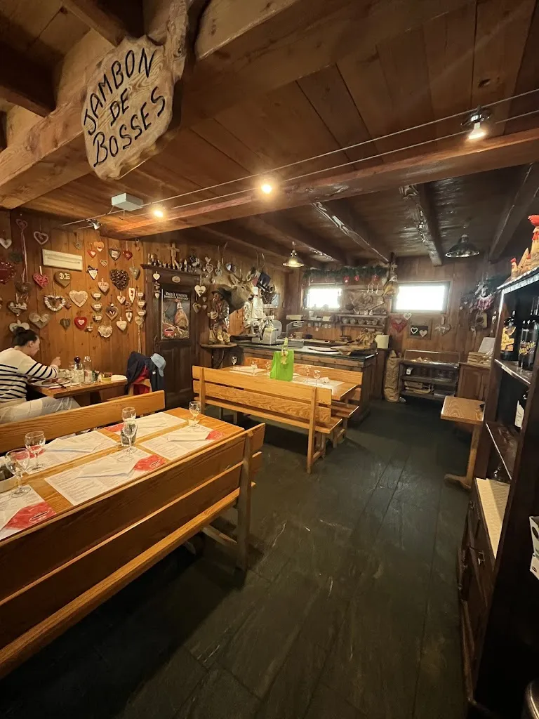 J L_Prosciutteria Sous le pont de Bosses_Saint-Rhémy_recensione