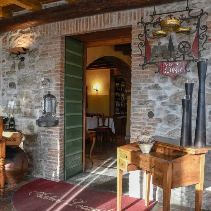 Duemila 14 S.n.c. Di Testa Tiziano E Monforti Ferrario Roberto e c. restaurant in Almè