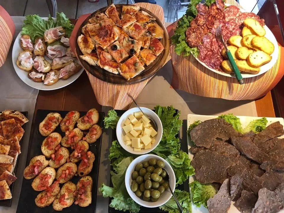 Cafè Boulevard || Bar - Pizzeria - Ristorante - Hamburgheria_Almè_slider_image_2