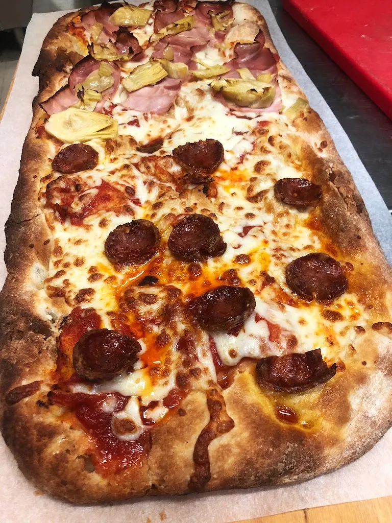 Cafè Boulevard || Bar - Pizzeria - Ristorante - Hamburgheria_Almè_slider_image_3