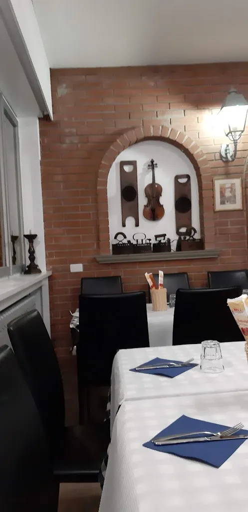 Pizzeria Del Viale_Almè_slider_image_3