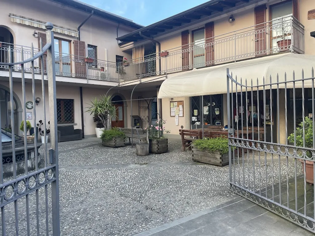 Roby Cave_Ristorante Pizzeria Il Cortile_Almè_recensione