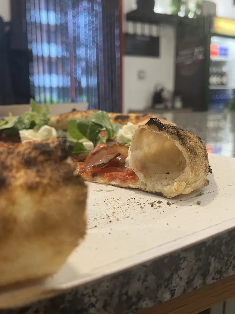 Lievito_72 Pizzeria Contemporanea_Almè_slider_image_2