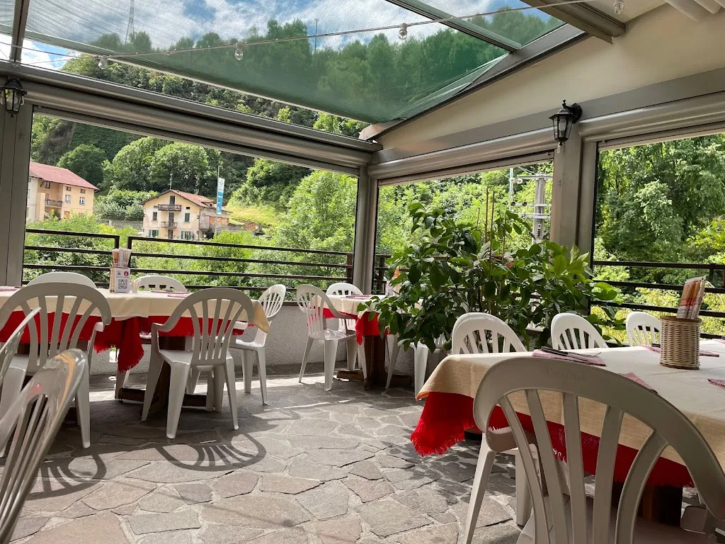 Al Cantuccio Ristorante Pizzeria restaurant in Angolo Terme