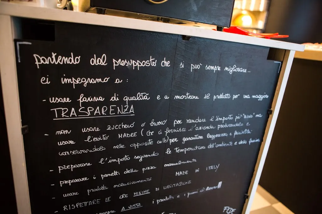 Menu_Pizzeria ai portici_Alzano Lombardo_image_4