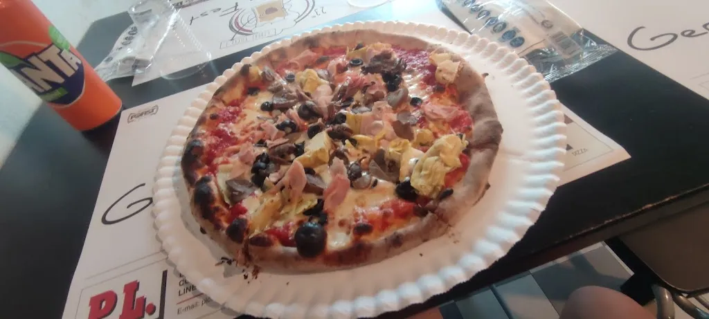 Sabina K._Pizzeria ai portici_Alzano Lombardo_review