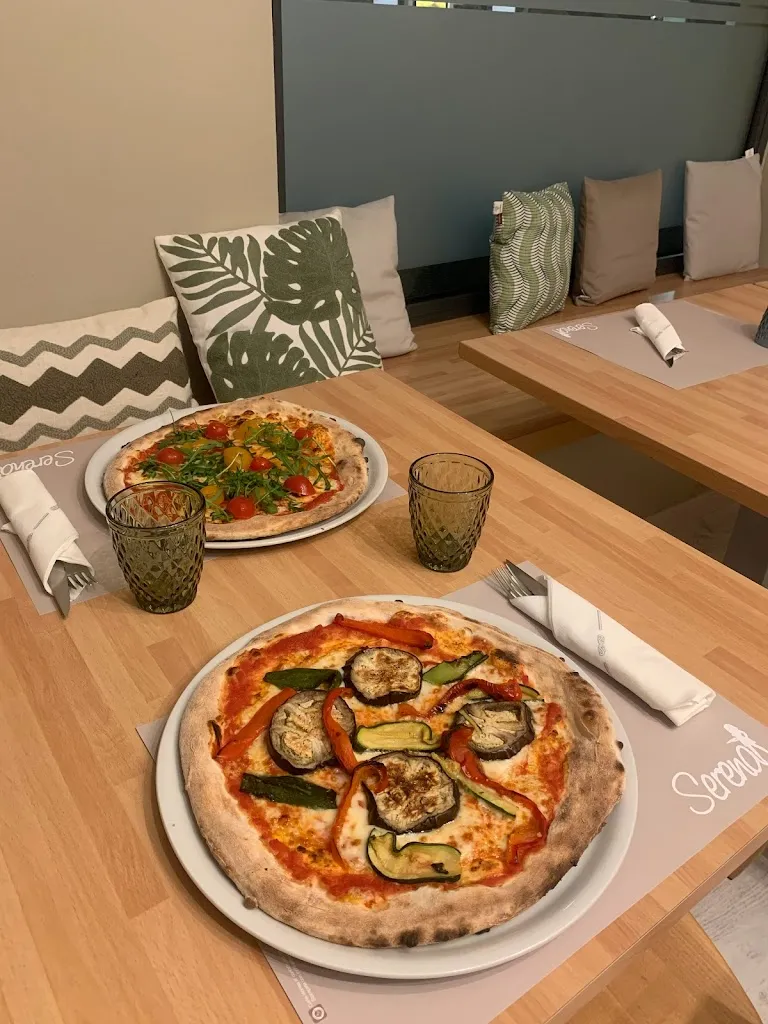 Pizzeria Serena restaurant in Alzano Lombardo