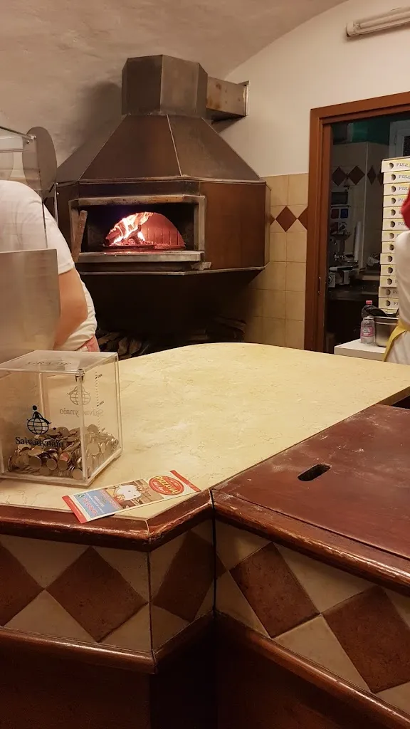 Pizza E Vai_Alzano Lombardo_slider_image_3