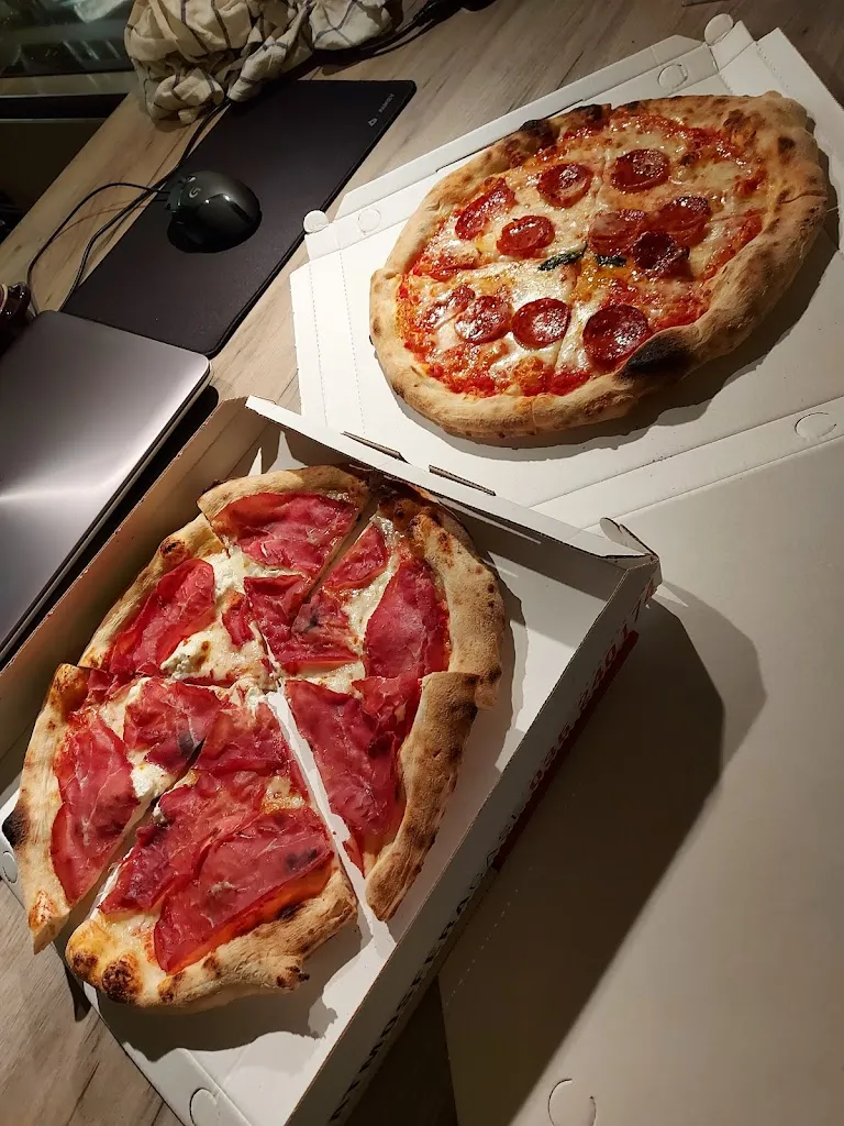 stefania ghilardi_Pizzeria d'asporto Aladino_Alzano Lombardo_review