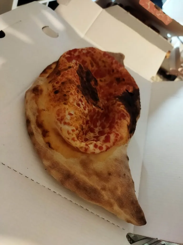 Ele Carrara_Pizzeria d'asporto Aladino_Alzano Lombardo_review