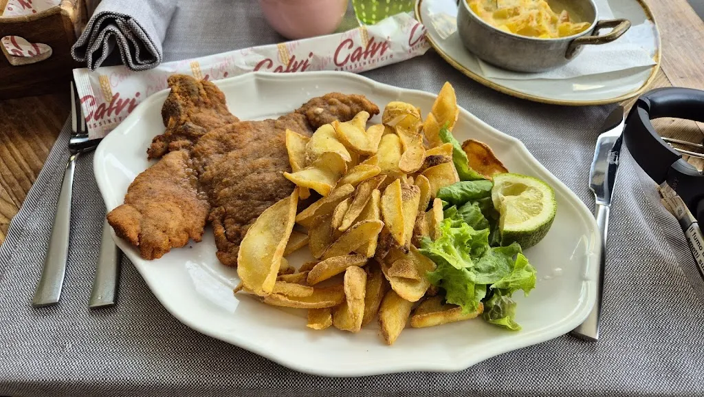 Restaurant Atmosphere_Saint-Vincent_slider_image_3