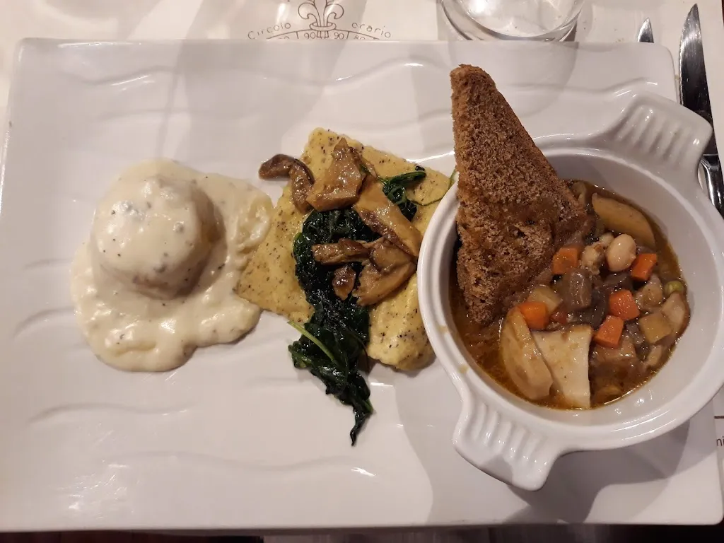 Chevonne Dematos_Armilla_Anzano del Parco_review