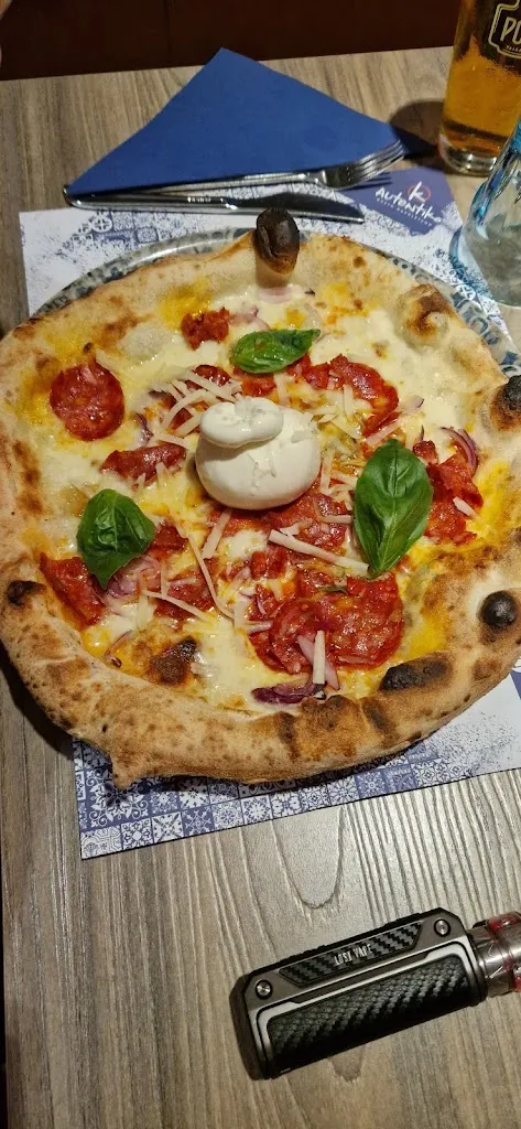 Rodica Mirea_Pizzeria Autentiko _Appiano Gentile_review