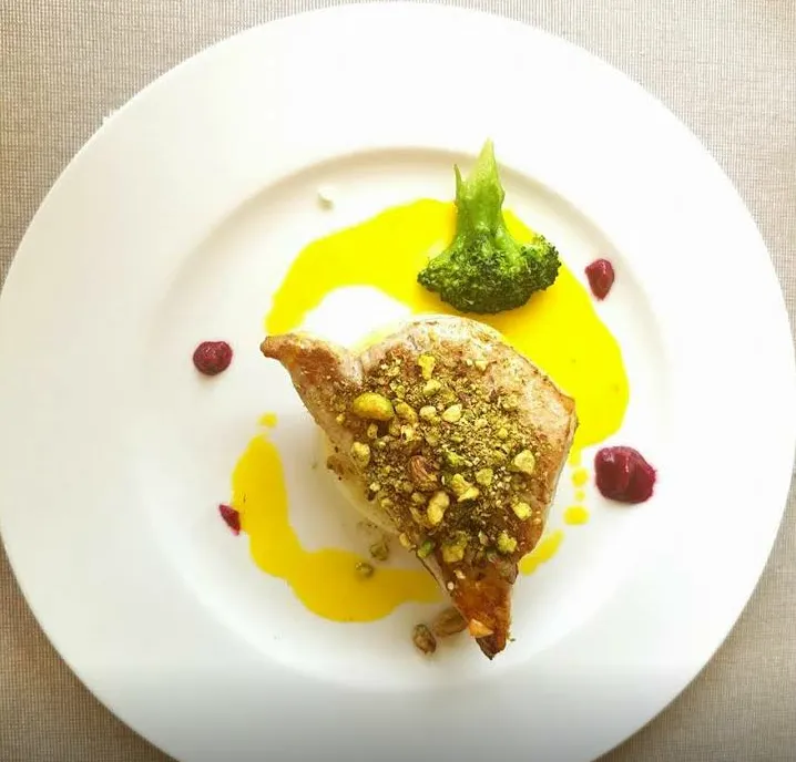 Gaetano Iuzzolino_Virginia Location And events_Appiano Gentile_review