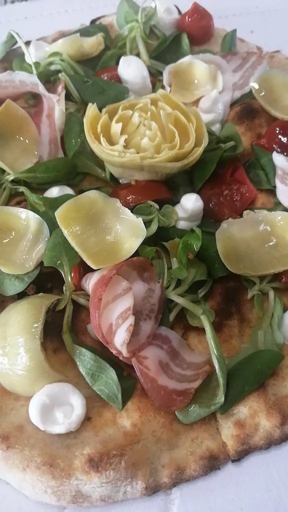 Menu_PizzAMA - Gusta e sogna_Appiano Gentile_image_2