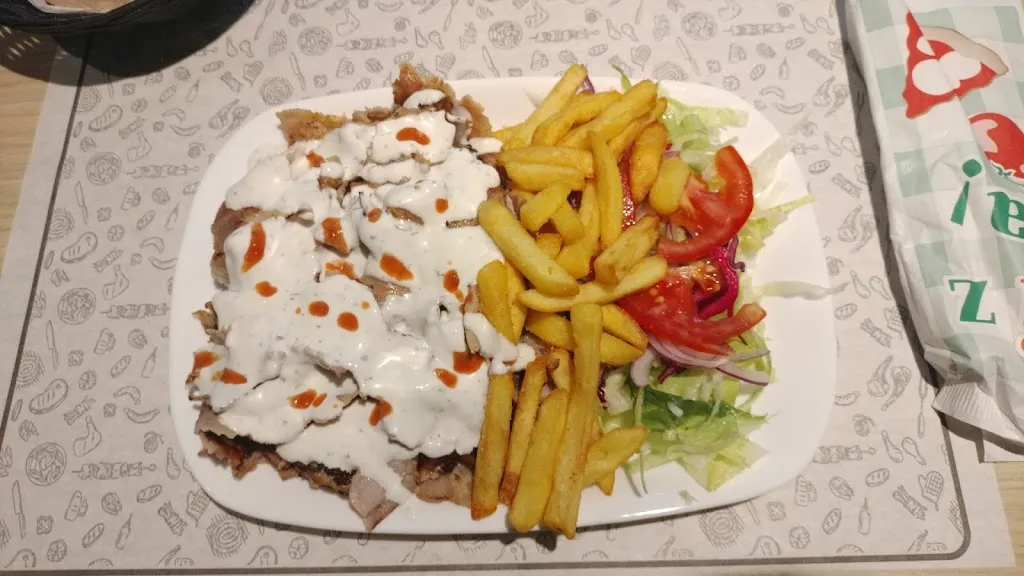 Cosmin Sultan_TK kebap Pizza Grill_Appiano Gentile_review