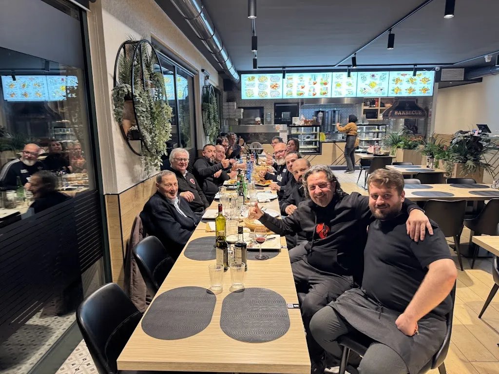 TK kebap Pizza Grill restaurant in Appiano Gentile