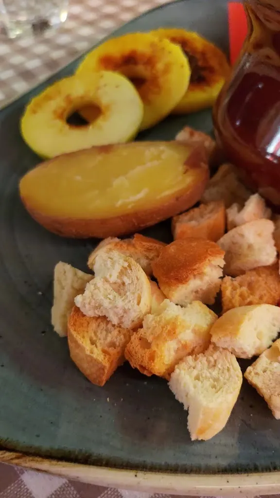 Ristorante Prosciutteria La Grolla_Saint-Vincent_slider_image_2