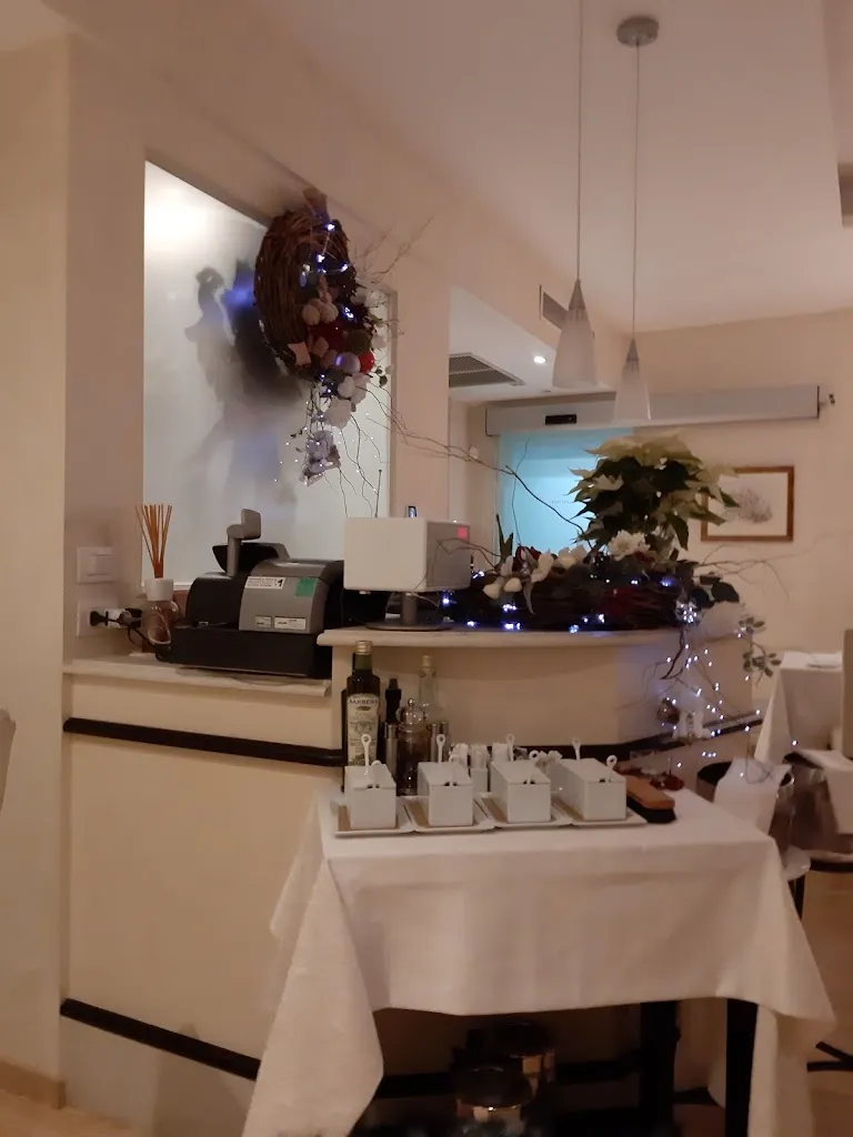 Rosa Iannuzzi_Ristorante Alla Corte S.R.L._Appiano Gentile_review