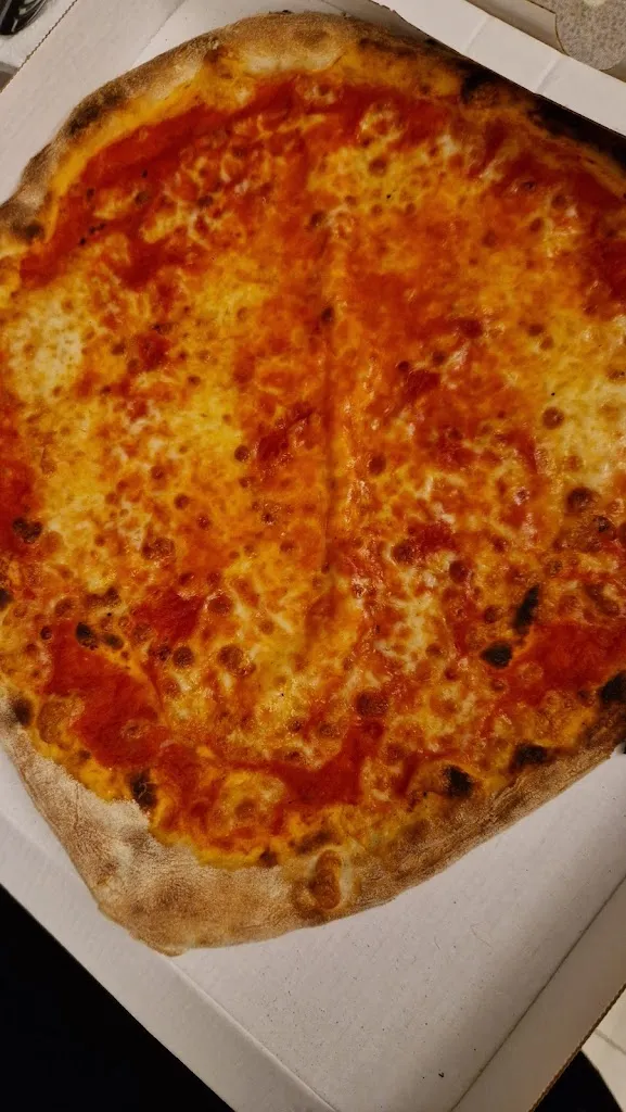 Daniela Ferrari_La Bottega Della Pizza di Ivan e Loris_Arcene_review