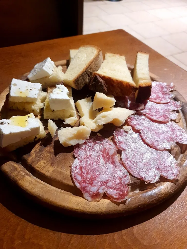 Sara Mainetti_Flamingo Cafè Pizzeria Rhumeria_Angera_review