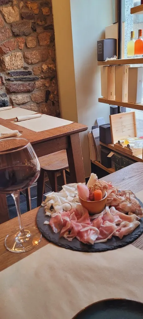 Lorenzo De Paolis_Enoteca Melograno_Angera_review