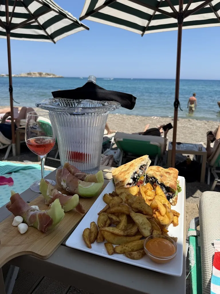 Grace Skipper_Maremio_Angera_review