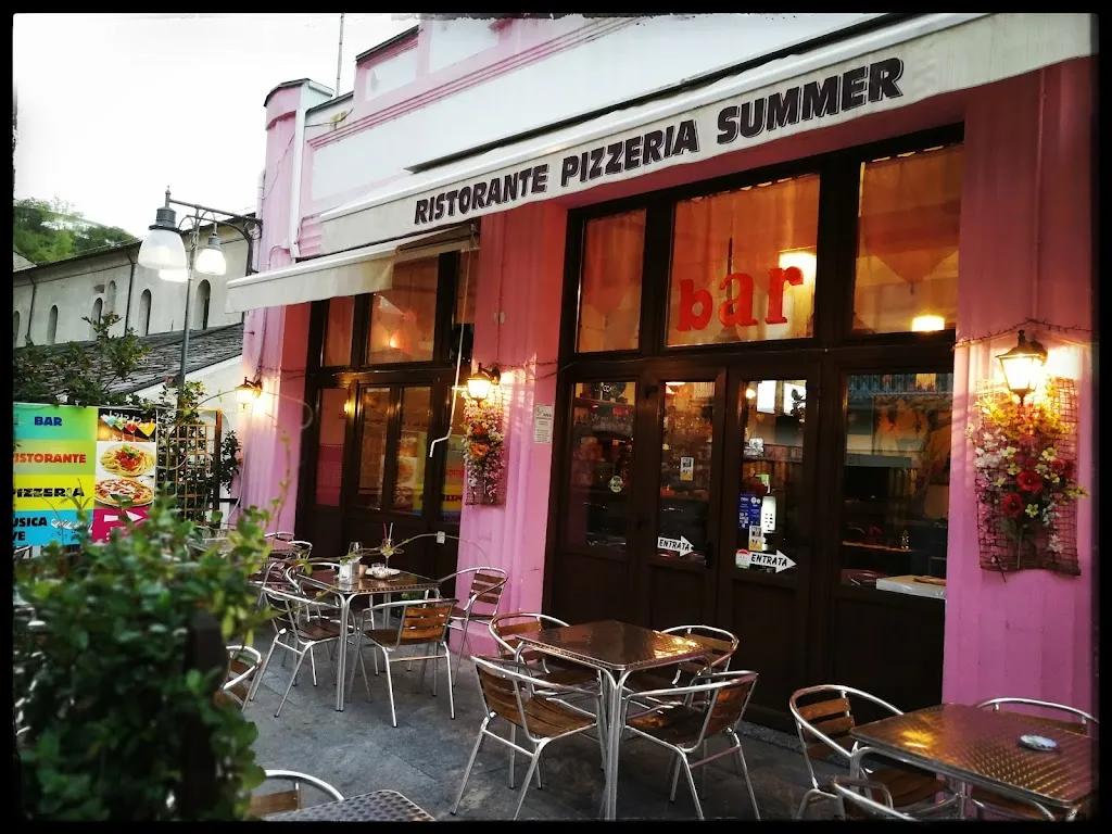 Summer Pub restaurant in Saint-Vincent