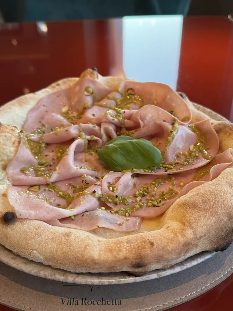 Ivan Pryhara_Villa Rocchetta - Arona_Angera_review