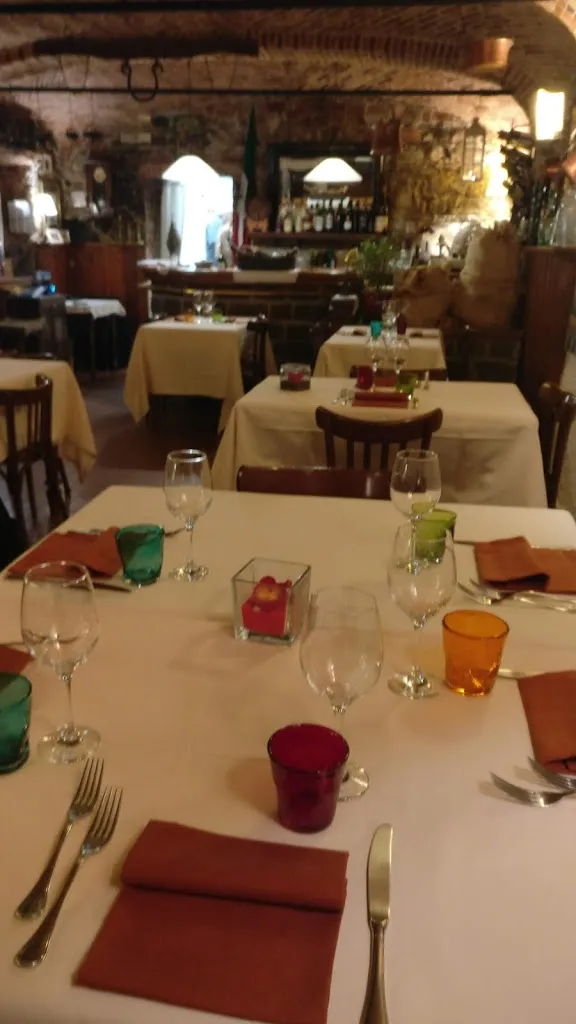 Elinor Cohen _Vecchia Capronno_Angera_review