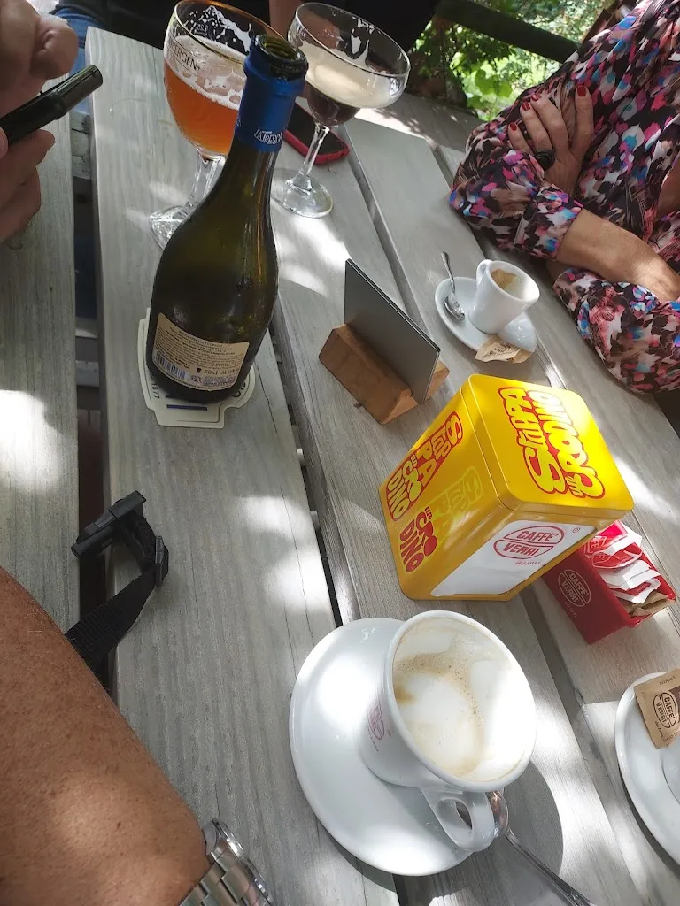 Konstantinos Kounelis_La Corte della Rocchetta_Angera_review