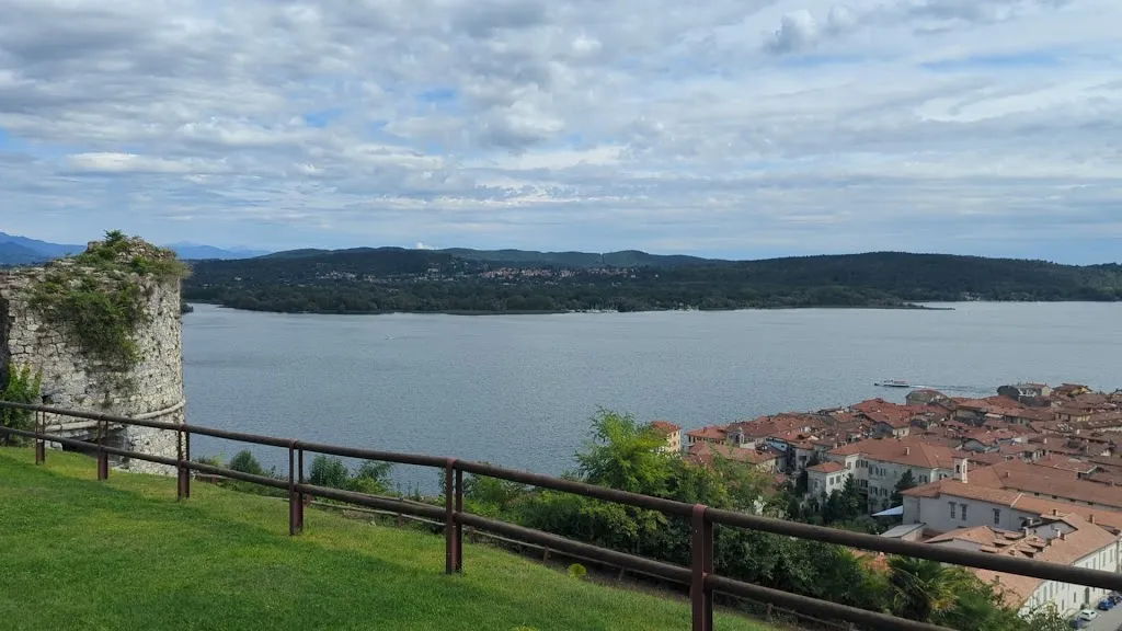 La Corte della Rocchetta_Angera_slider_image_2