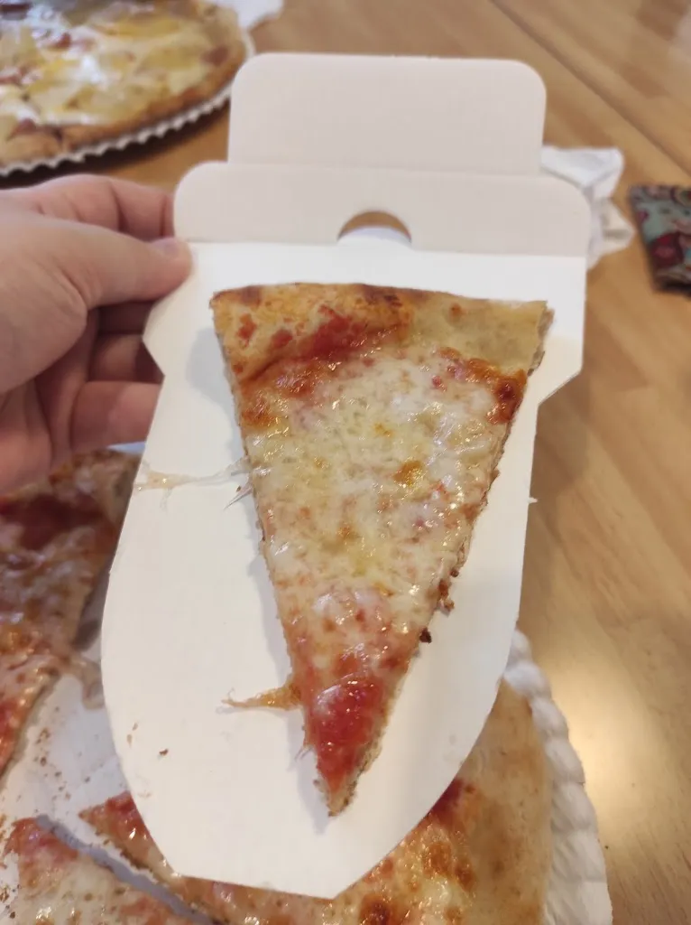 L'angolo della Pizza_Angera_slider_image_3