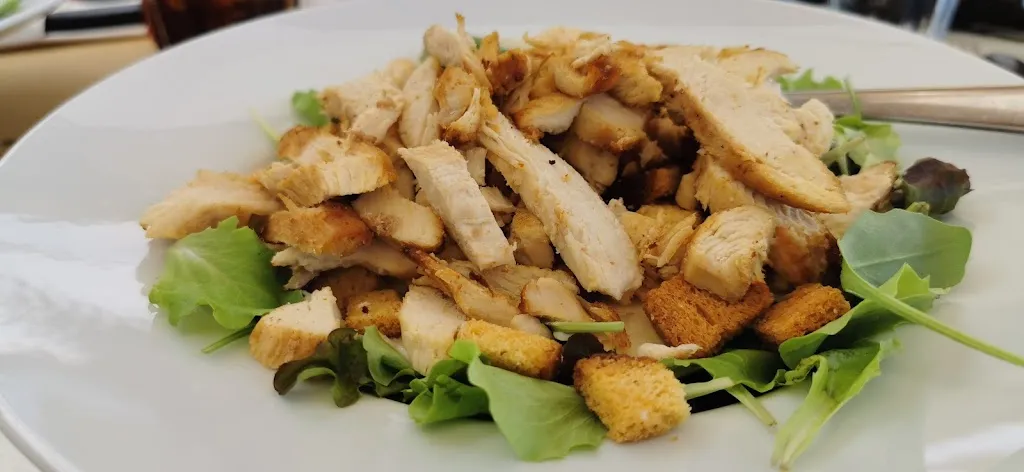 SFChannel_Marconi Beach Arona_Angera_recensione