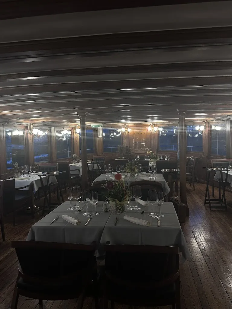 Clara Ruedin _PIROSCAFO LOMBARDIA 1908_Angera_recensione