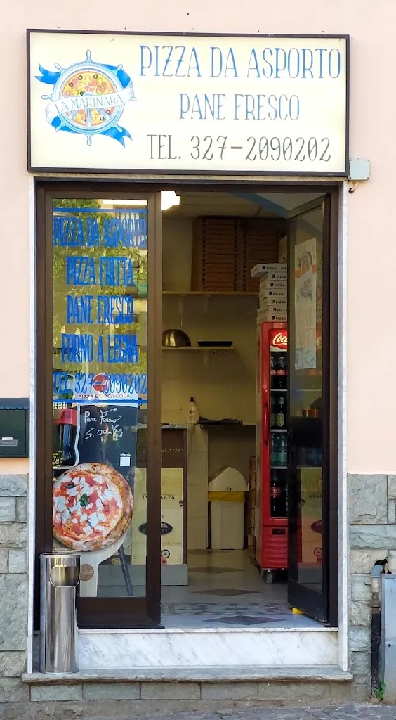 Pizzeria d'asporto La Marinara restaurant in Arcisate