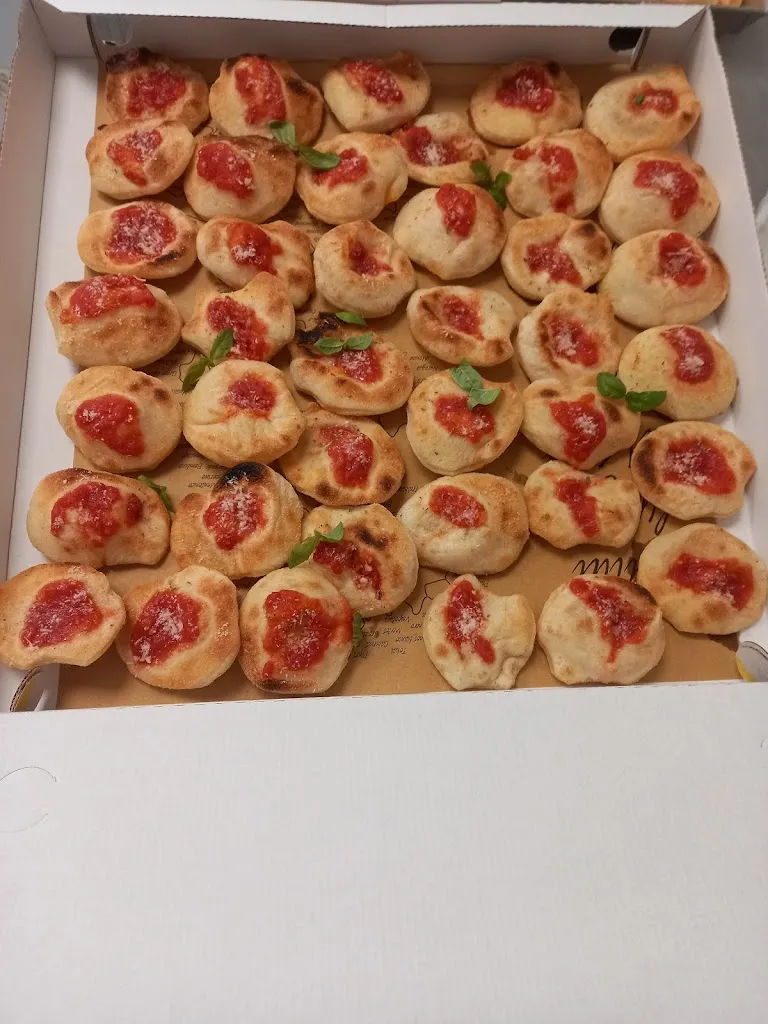 Pizzeria d'asporto La Marinara_Arcisate_slider_image_3