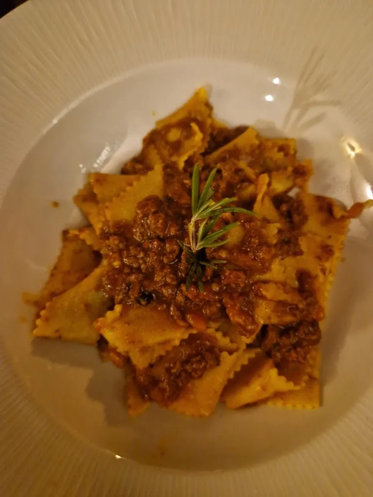 Marina Polykarpou_Vinosteria Borracho_Saint-Vincent_review