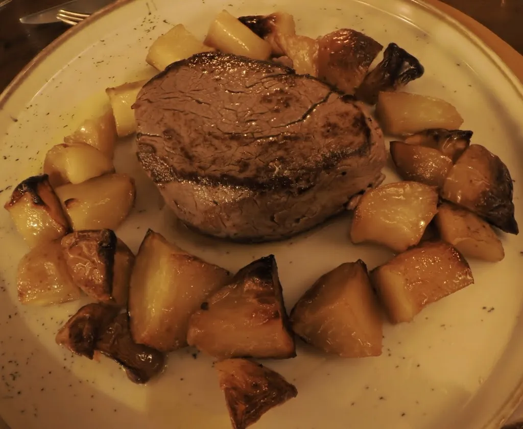 Vinosteria Borracho_Saint-Vincent_slider_image_3