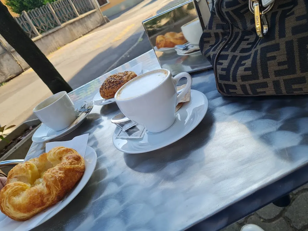 daniela guglielmi_Non Solo Pane_Arconate_review