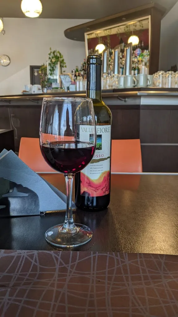 Menu_Tulip Winebar_Arconate_image_1